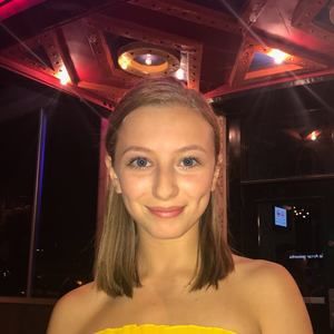 Meet your Posher, April